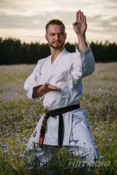 Karate-2